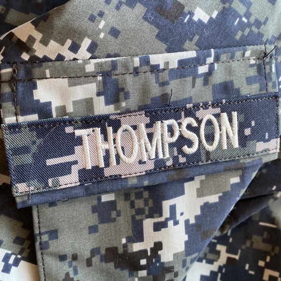 Navy Raincoat - Picture 4 of 4